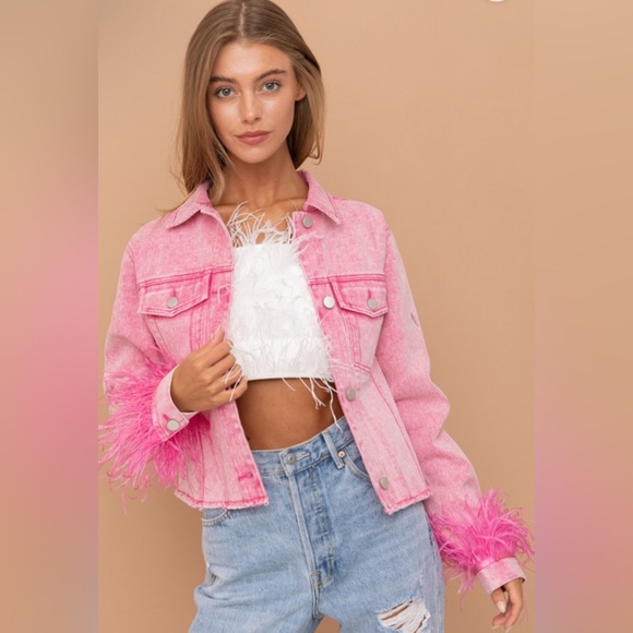 NEW blue b Hot Pink Washed Distressed Denim Twill Feather Cuff Jean Jacket S - Picture 1 of 8